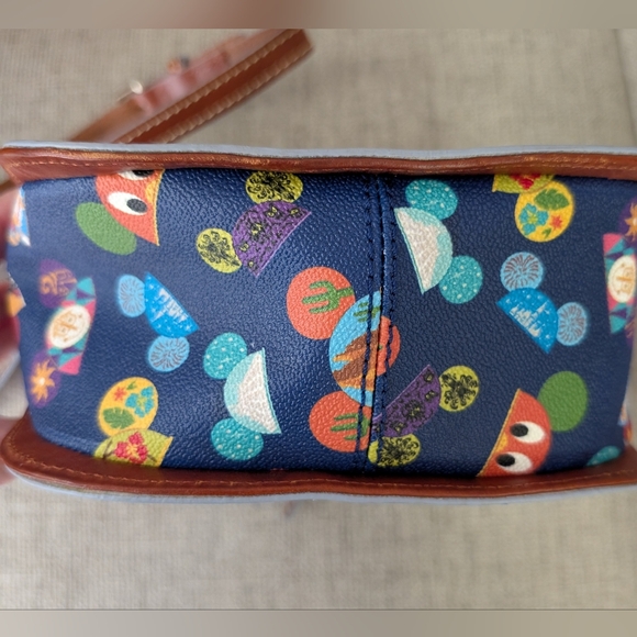 Disney Dooney And Bourke Attractions Ear Hat Crossbody - Picture 5 of 8